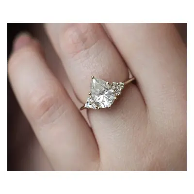 Jeanie Engagement Ring - 14k white gold / all diamonds