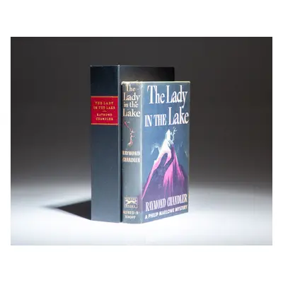 The Lady in the Lake Chandler, Raymond [Near Fine] [Hardcover]